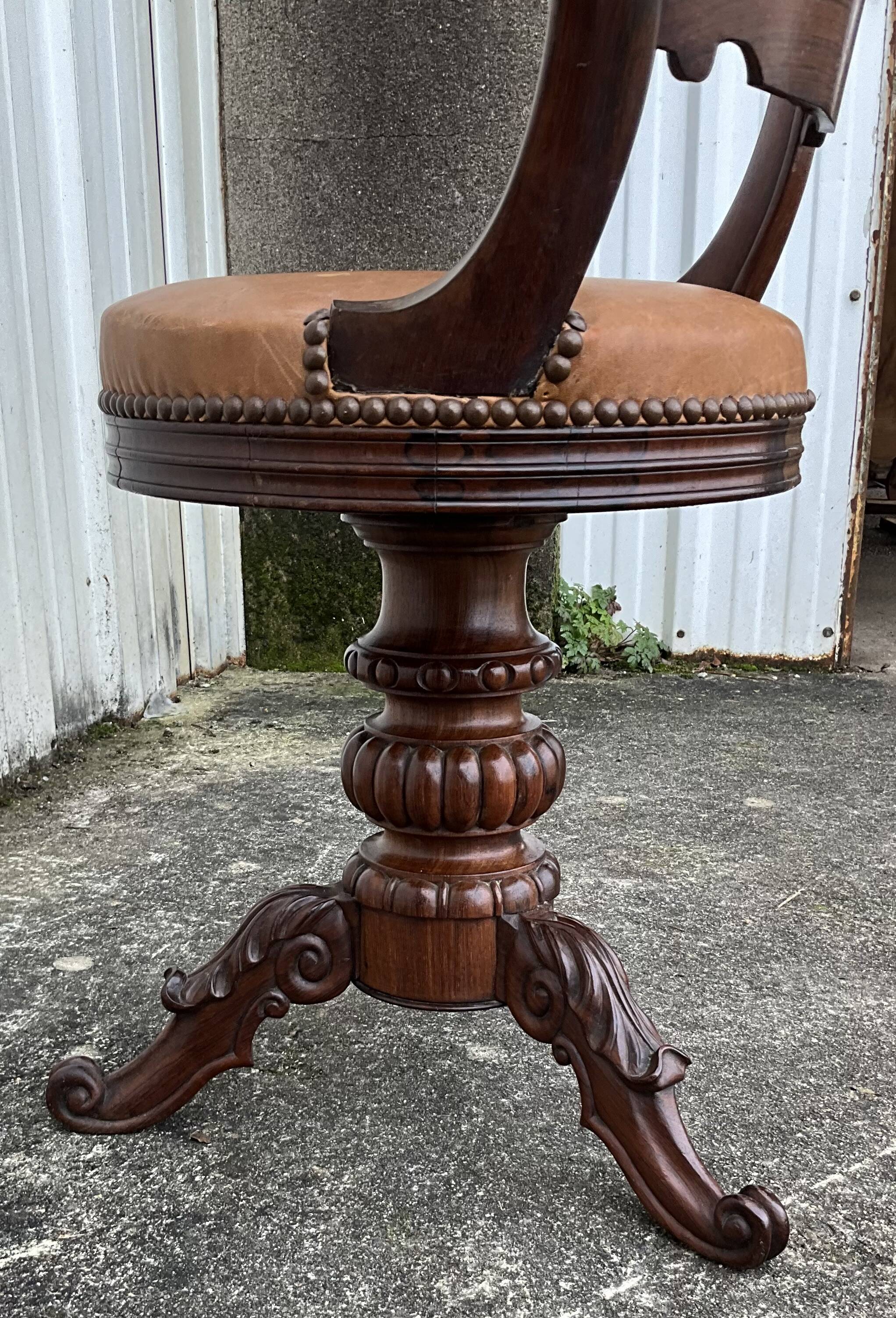 Mid-19th century solid walnut harpist's chair