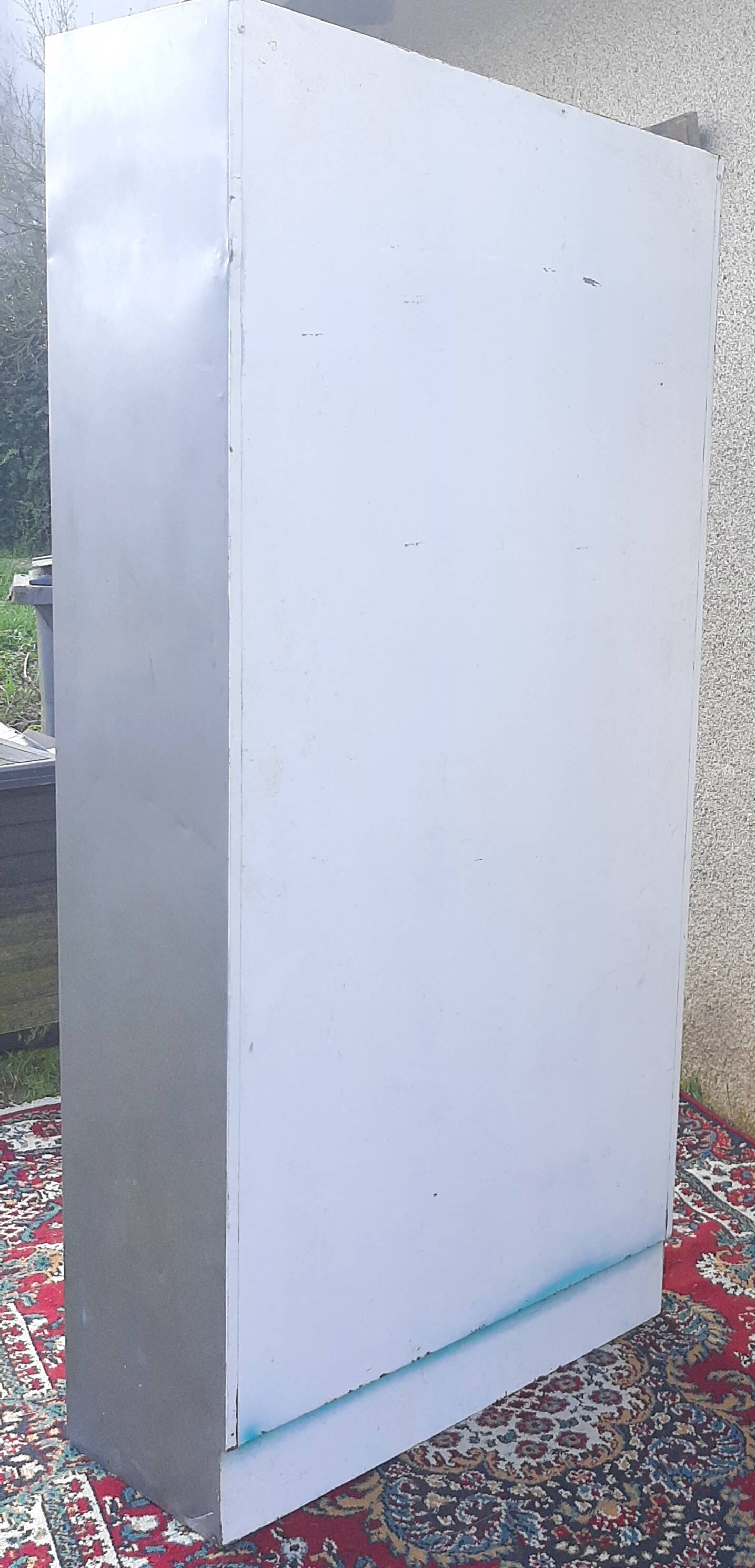 Metal kitchen cabinet