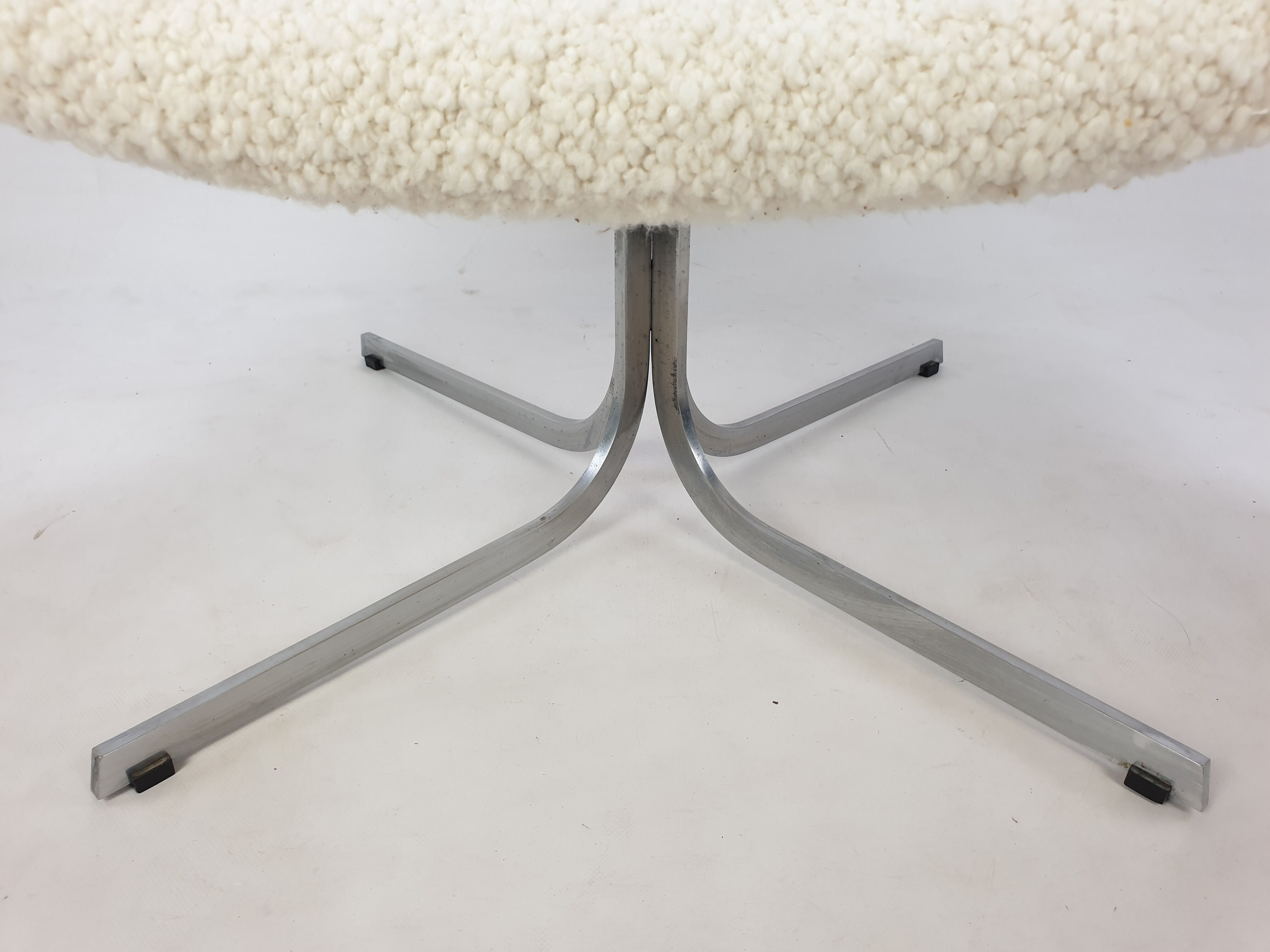 First Edition Big Tulip Chair by Pierre Paulin for Artifort, 1959