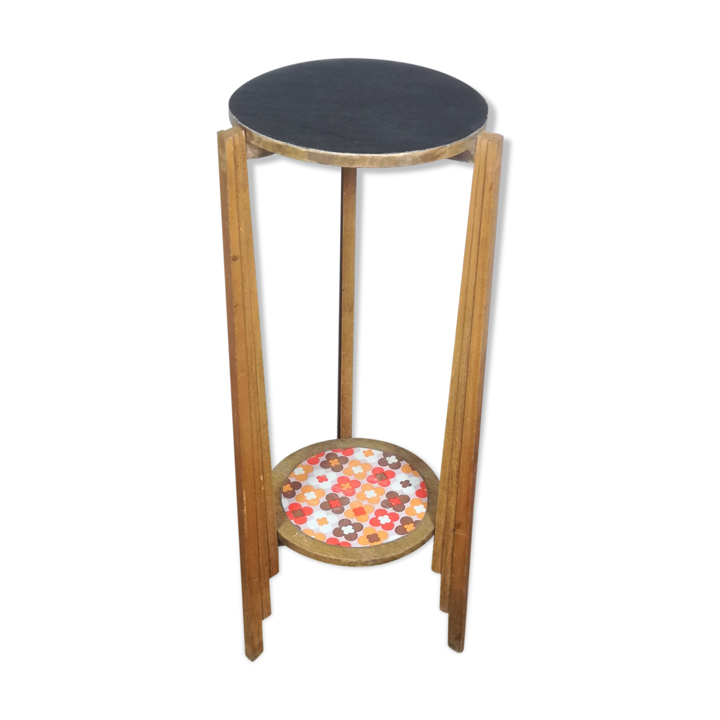 Art deco side table