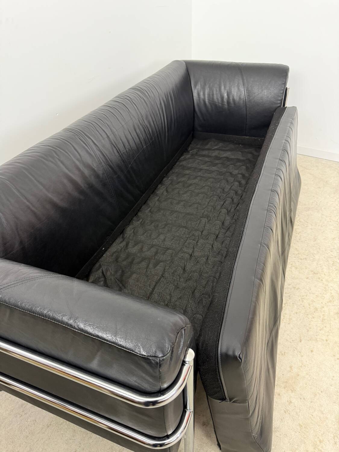 Old 3-seater sofa in tubular and black leather by Kébé, Denmark 1970s