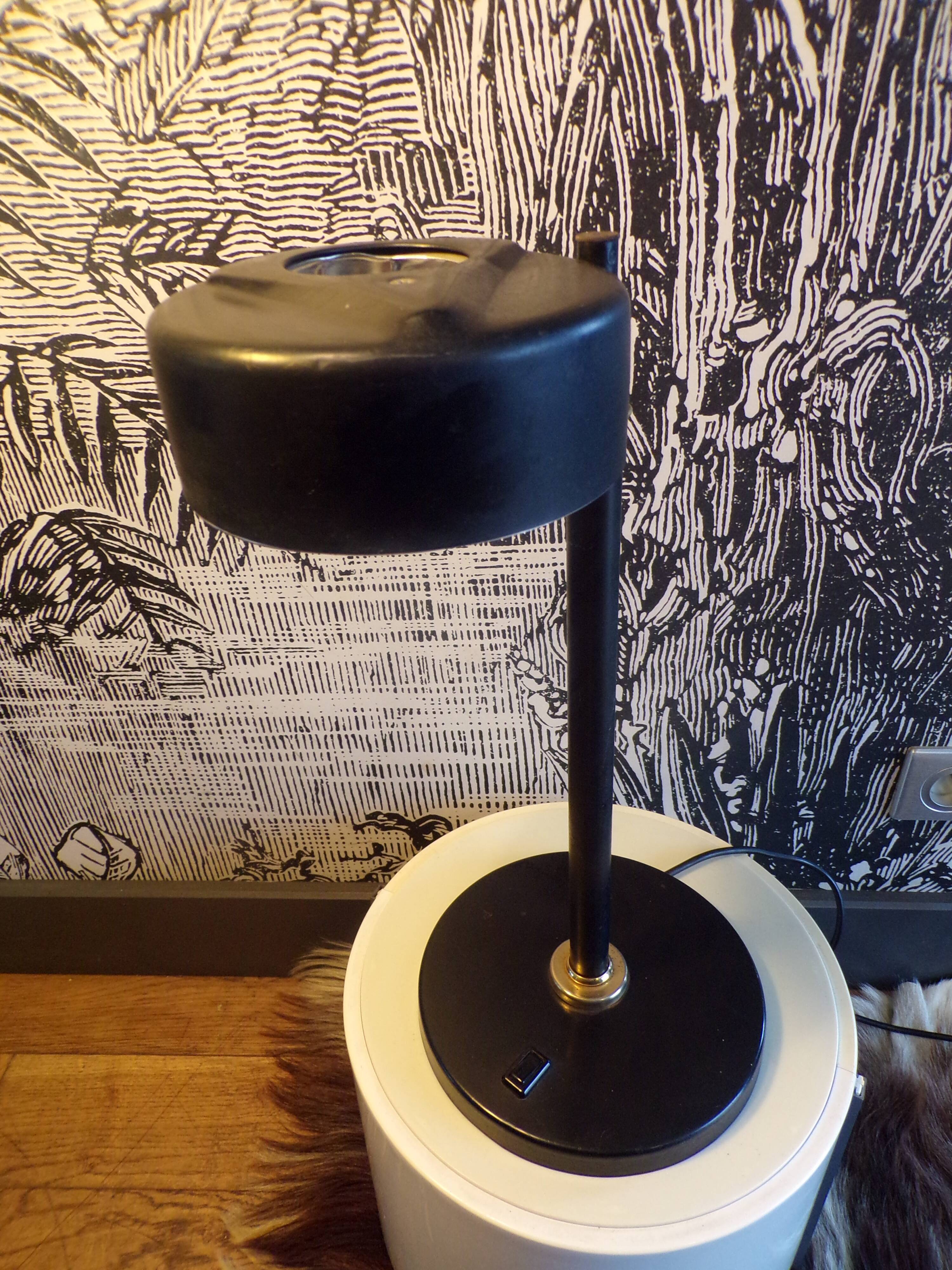 Lampe industrielle en métal
