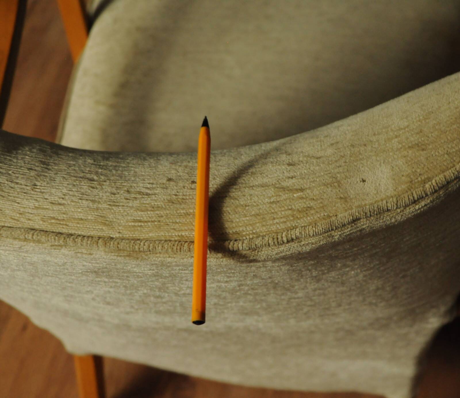 Scandinavian armchair "Pulman"