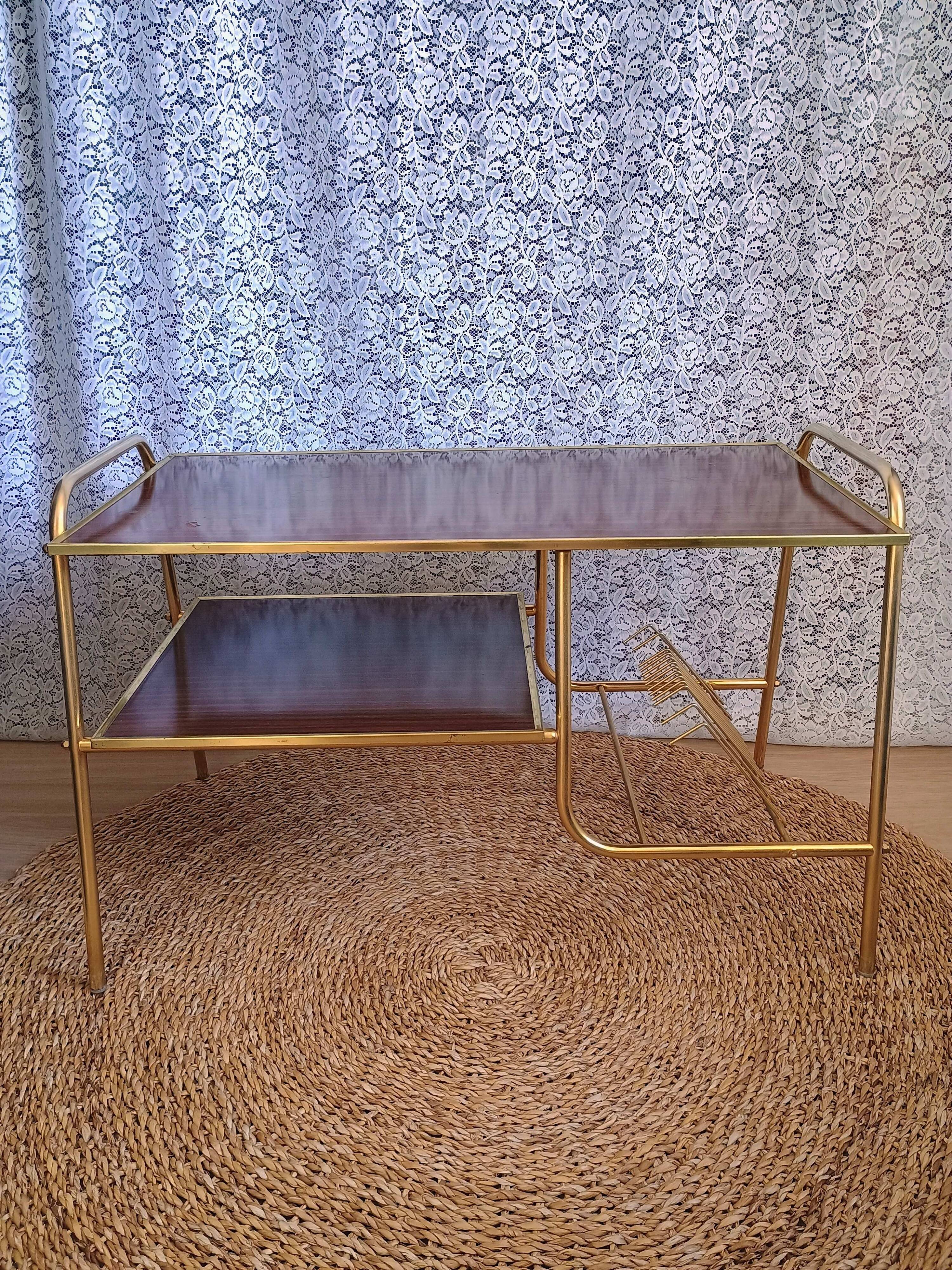 Coffee table with gold metal vinyl holder from the 70s)