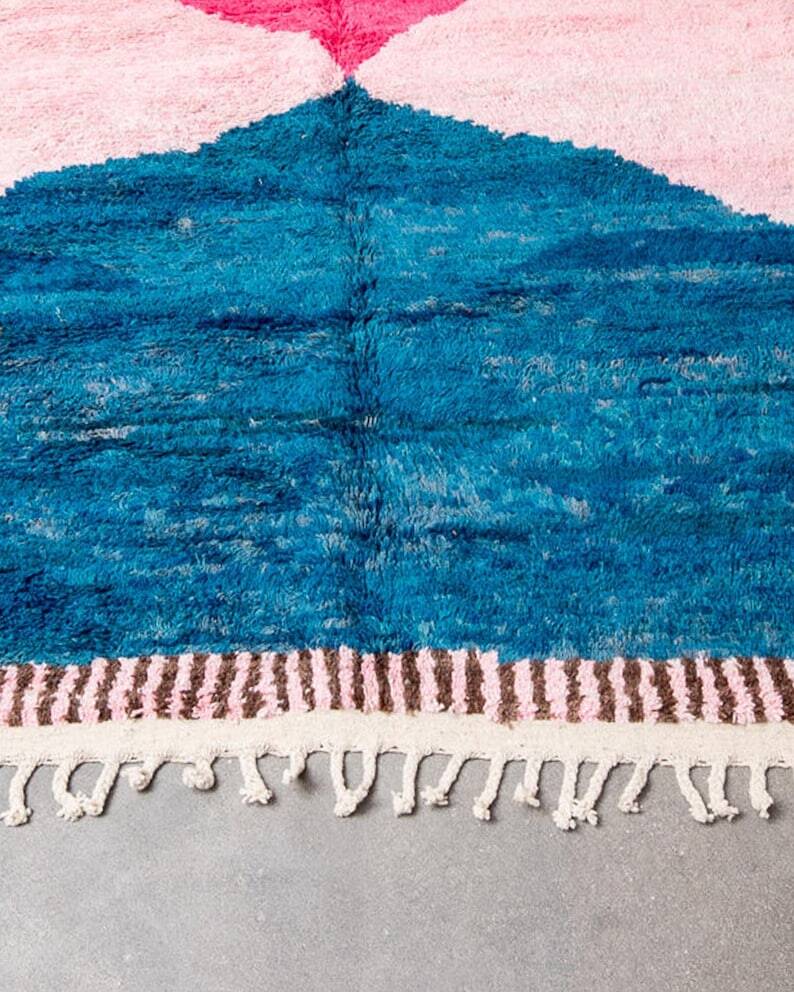 Handmade Moroccan rug 250cm x 150cm