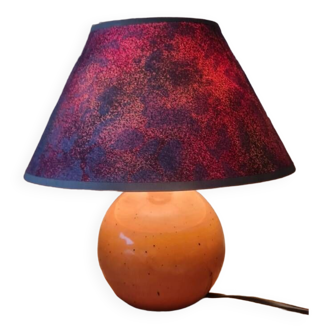 Lampe boule en noyer massif