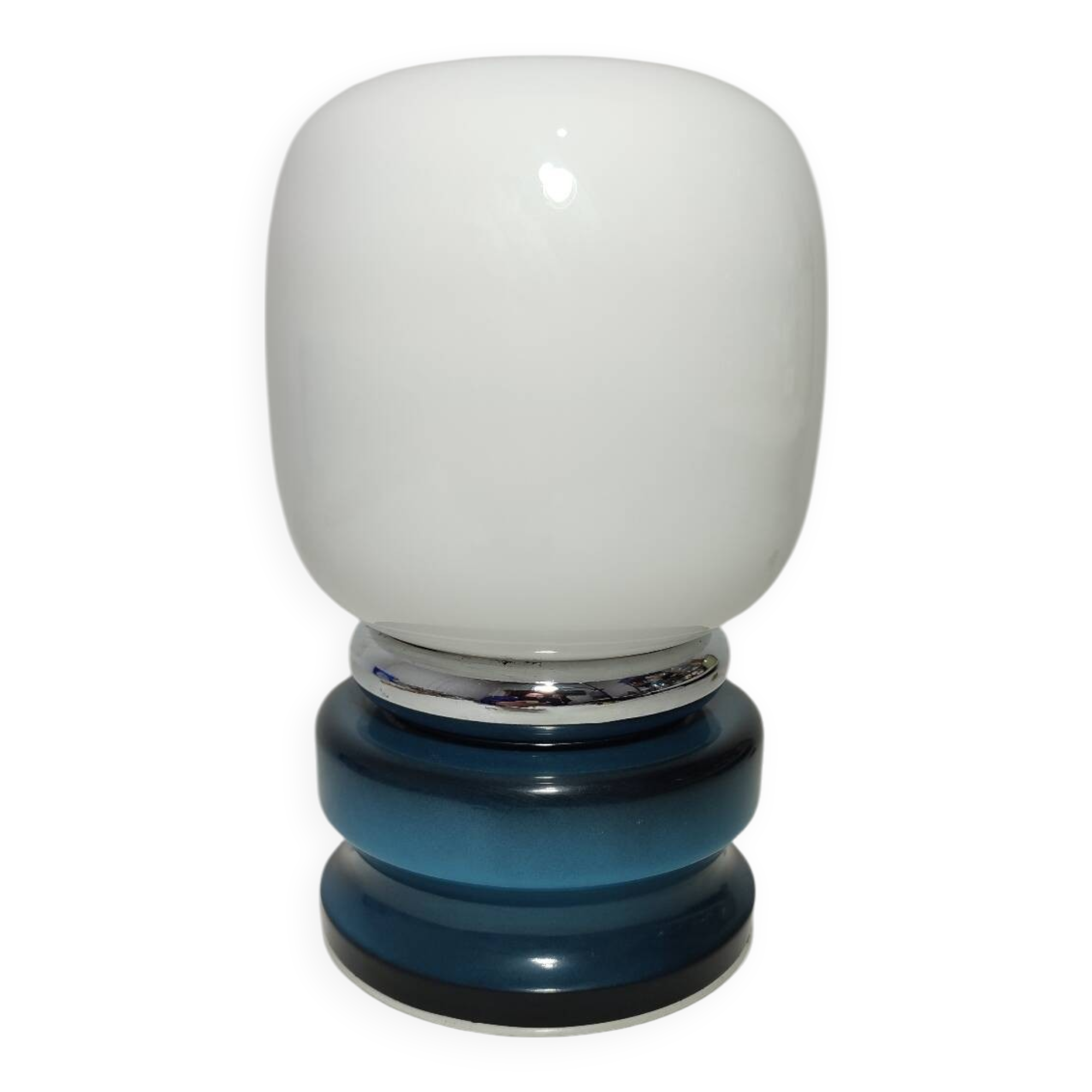 Lámpara de mesa metálica. España, 1960s.