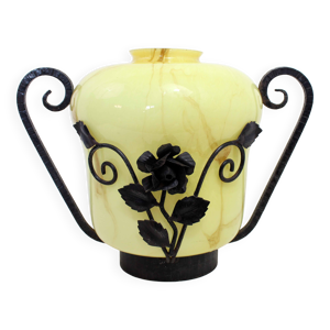 Vase en verre et fer