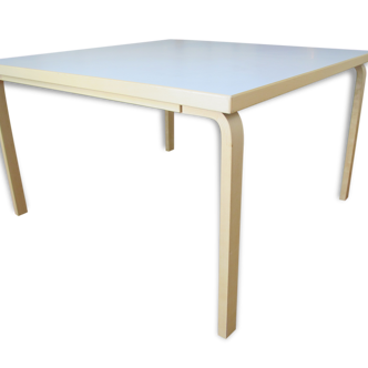 Table 84 Alvar Aalto Ed. Artek 1935