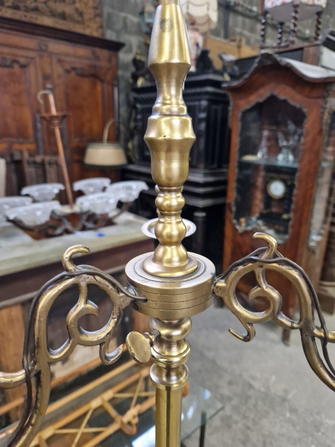 Lampadaire en laiton