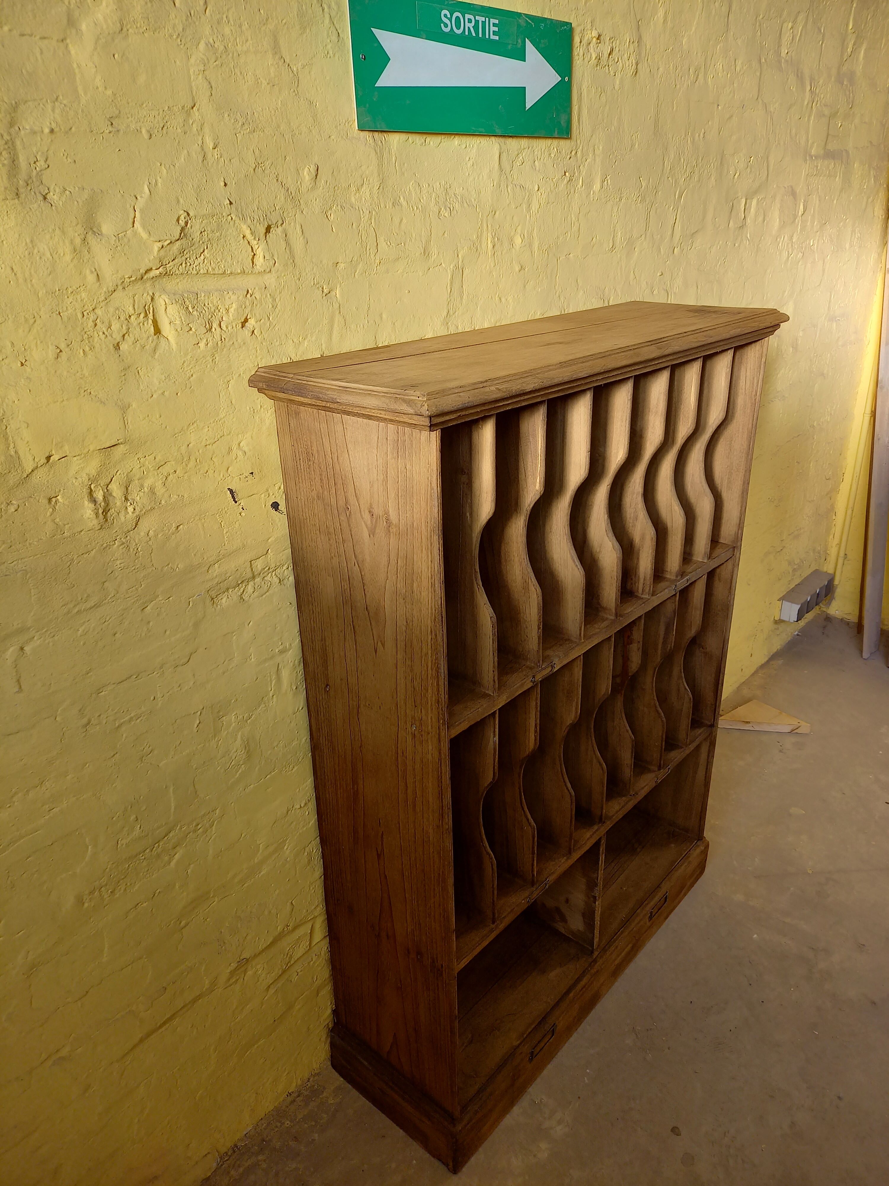 Meuble de metier trieur