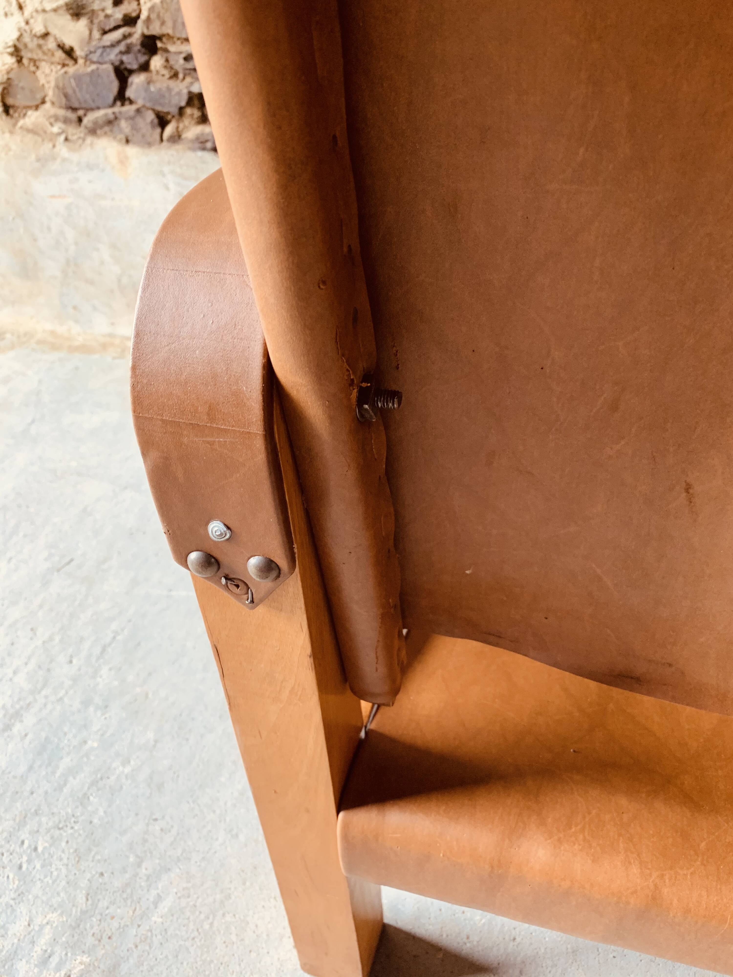 Safari armchair in wood and leather -1950's