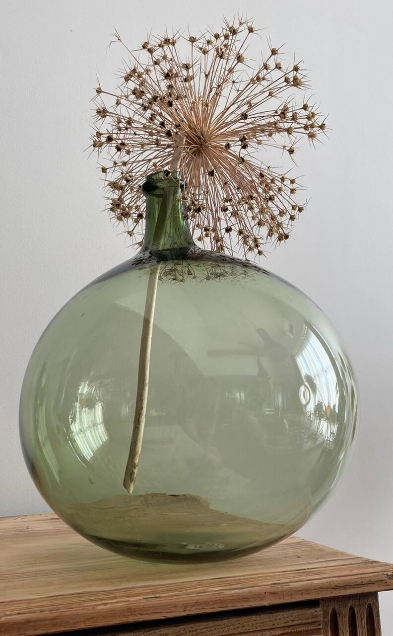 Dame-jeanne cylindrical old approx 15l in blown glass