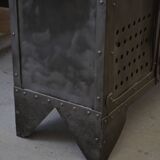 Industrial cloakroom