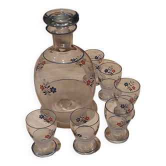 Carafe set and 6 small glasses with vintage flower pattern