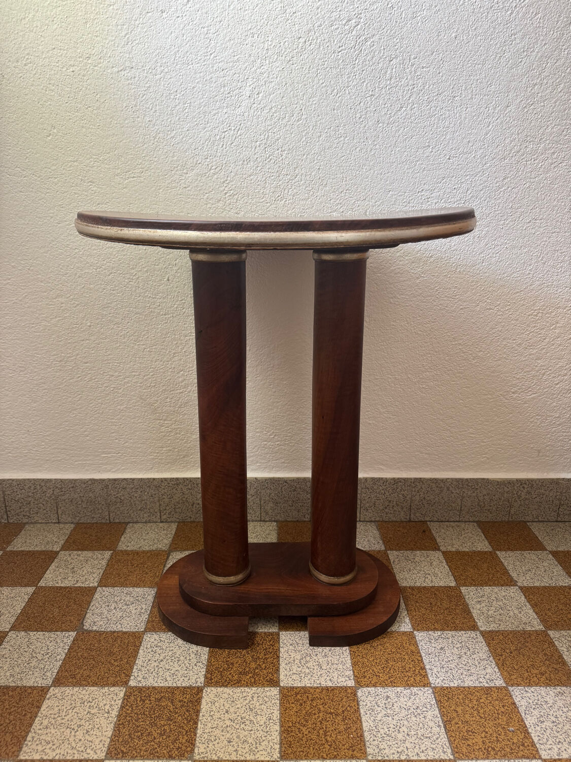Art Deco wooden pedestal table