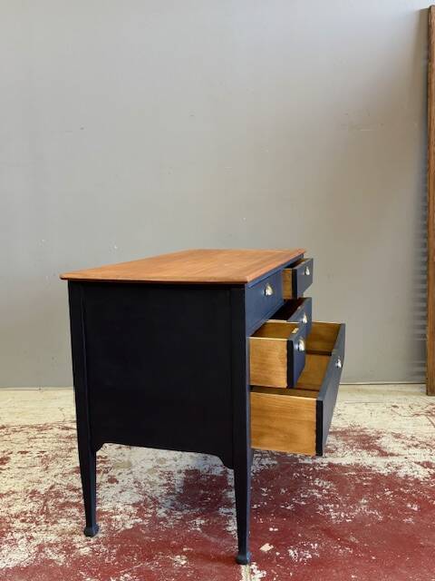 Art Nouveau style 6-drawer chest