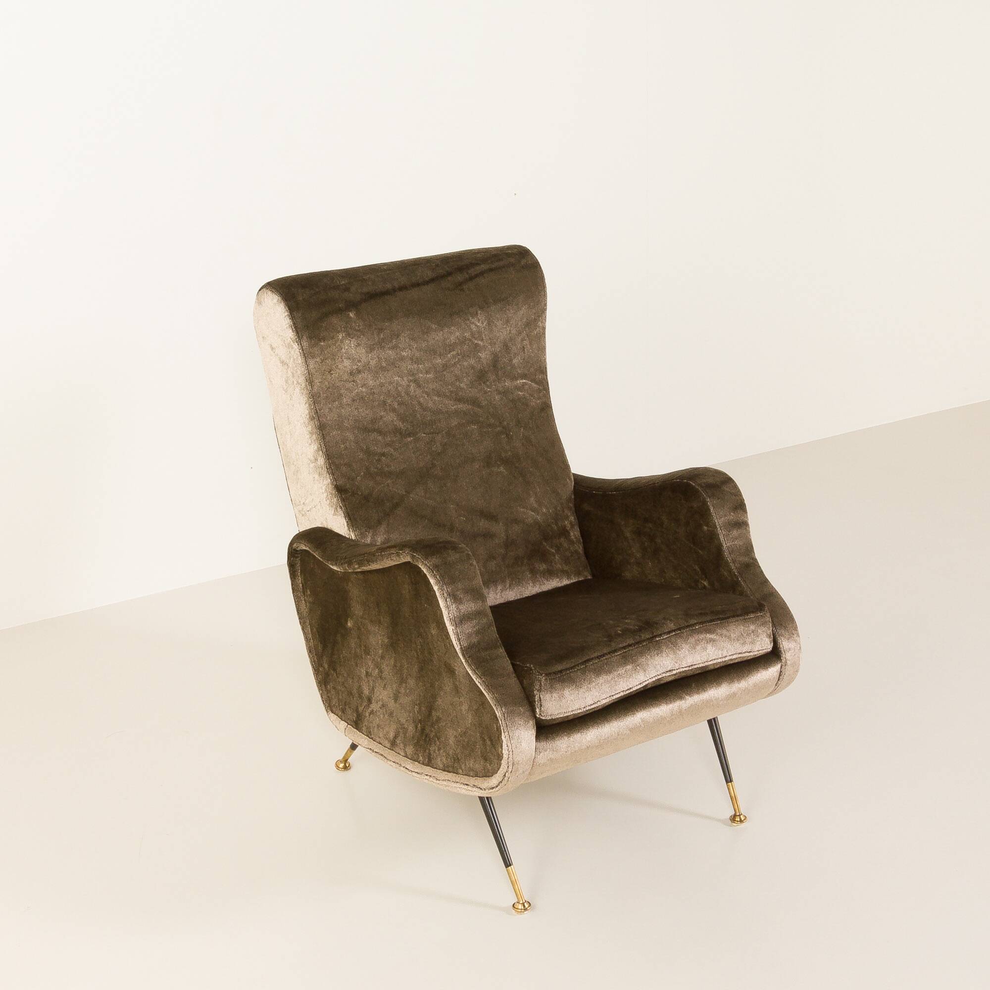 Italian velevet mid century lounge chair in the style of Marco Zanuso, 1960