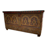 Moroccan chest