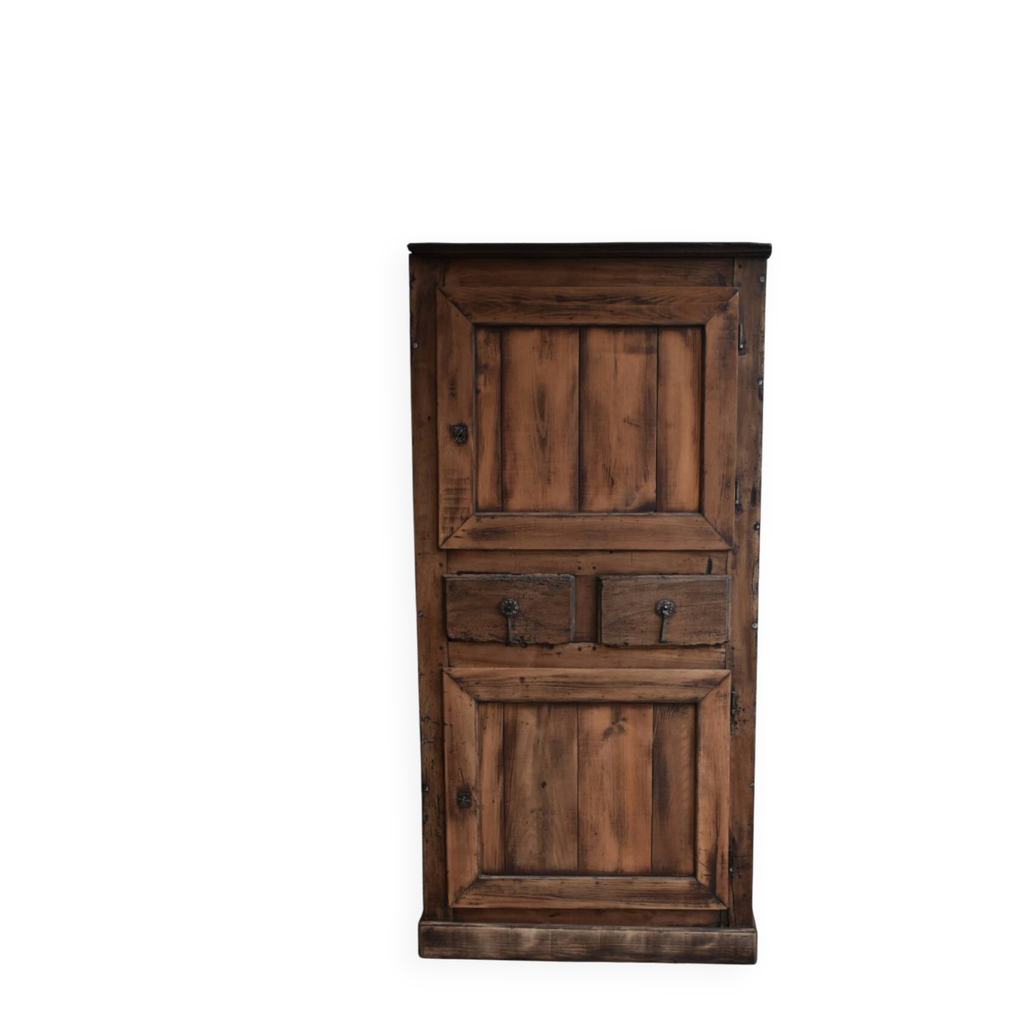 Rustic bonnetière