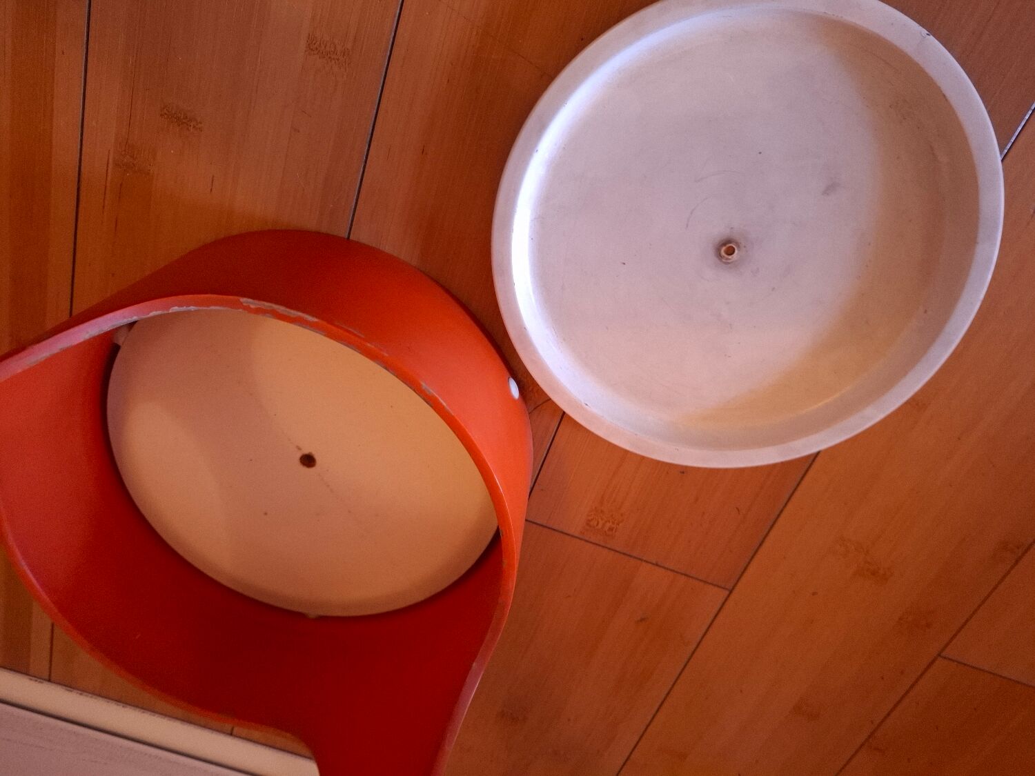 Vintage 70's wooden umbrella stand