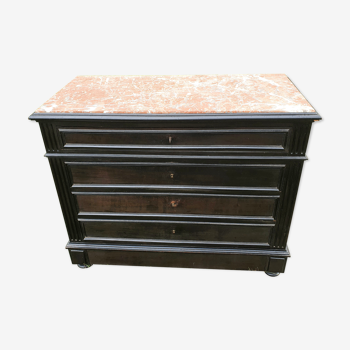 Blackened wooden chest of drawers with 5 drawers