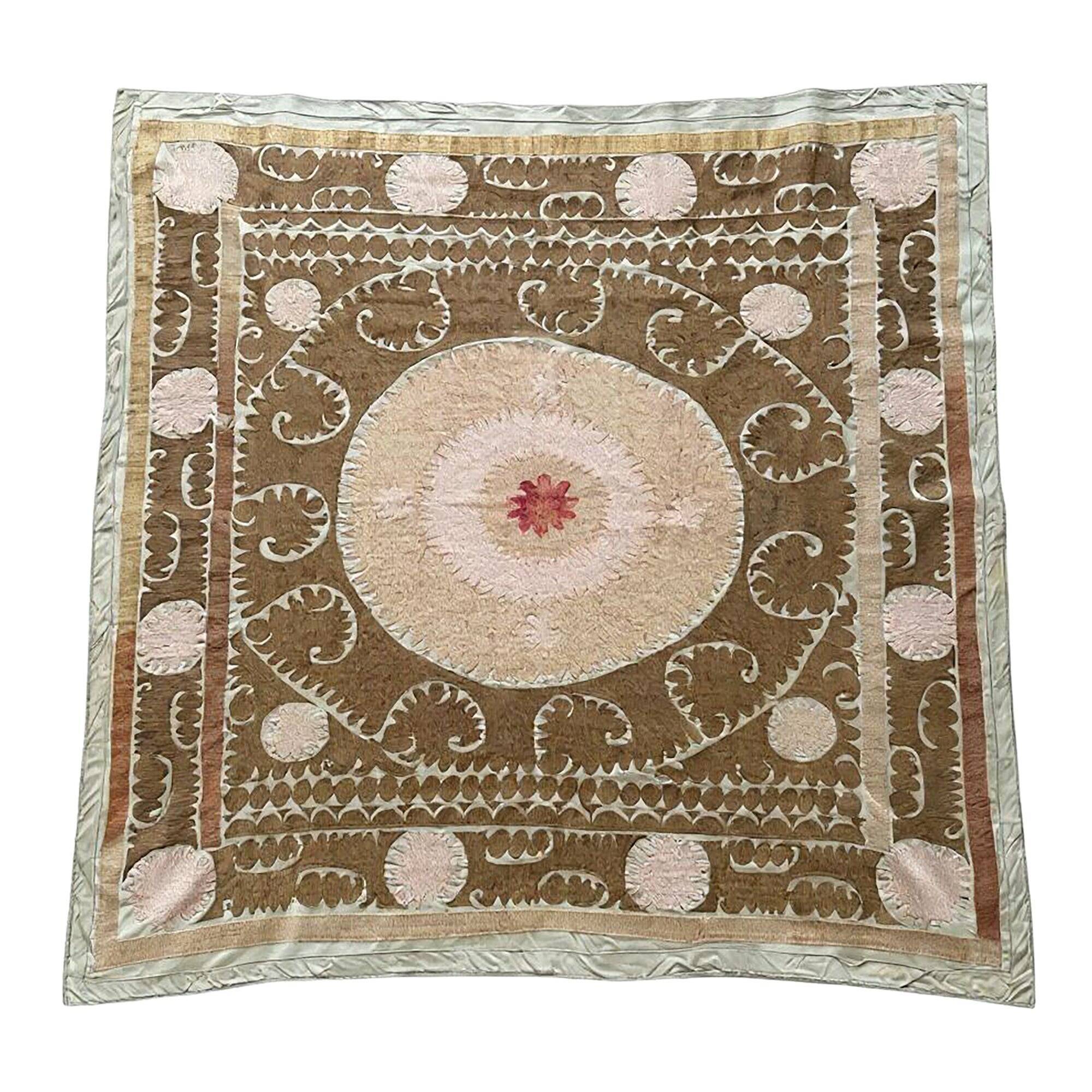 Vintage hand-embroidered tablecloth 139x146 cm