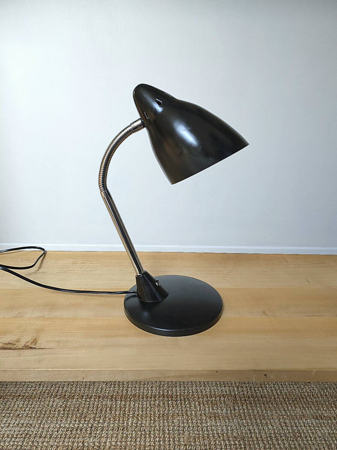Vintage desk lamp