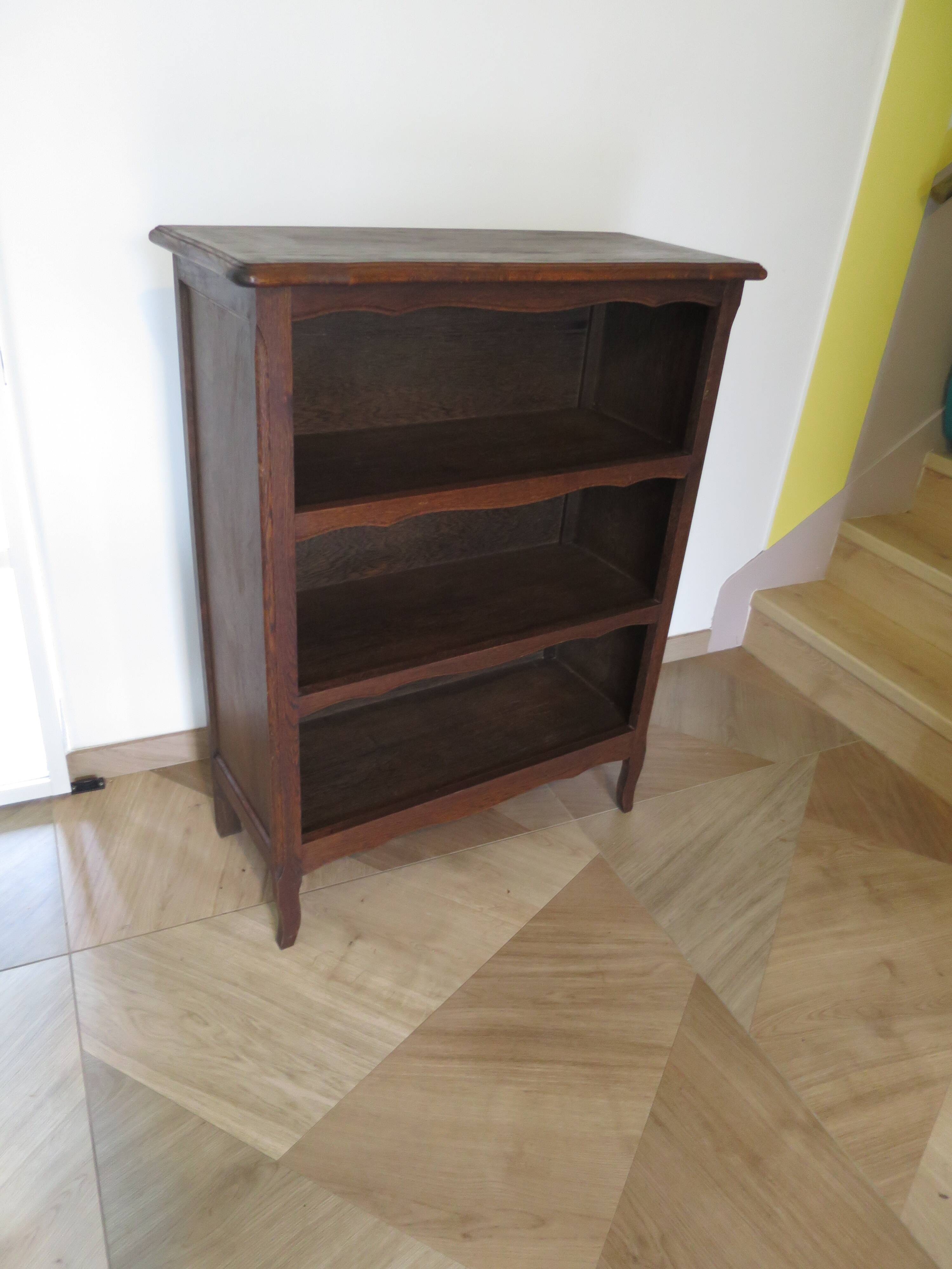 Beautiful oak Bibus - 3 levels - Louis XV style