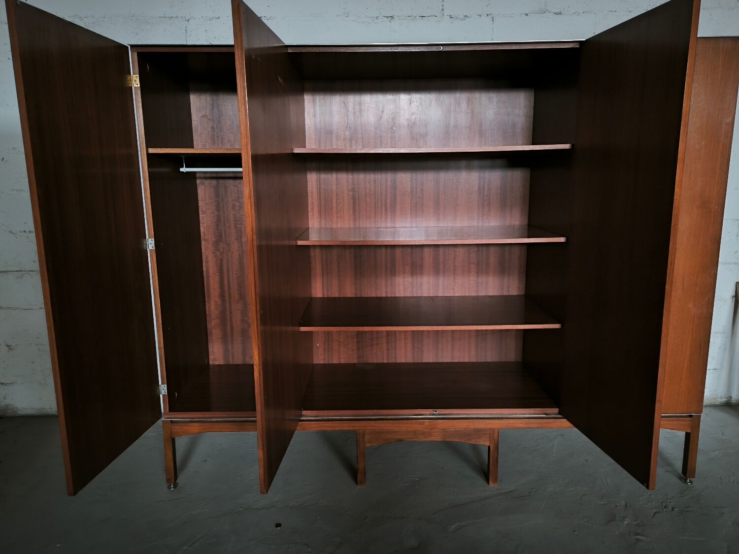Scandinavian dressing wardrobe in rosewood