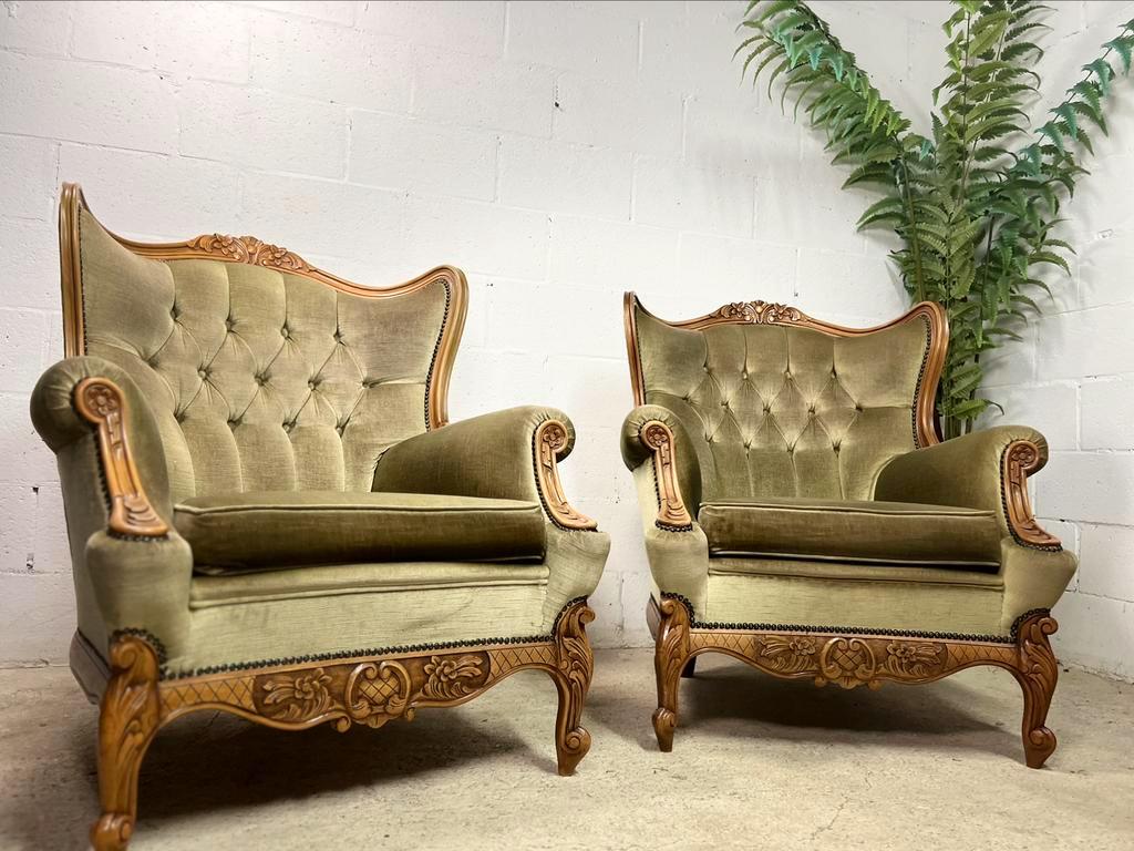 Set of 2 vintage armchairs