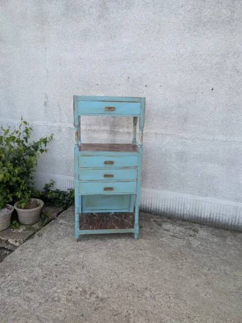 Unusual turquoise furniture