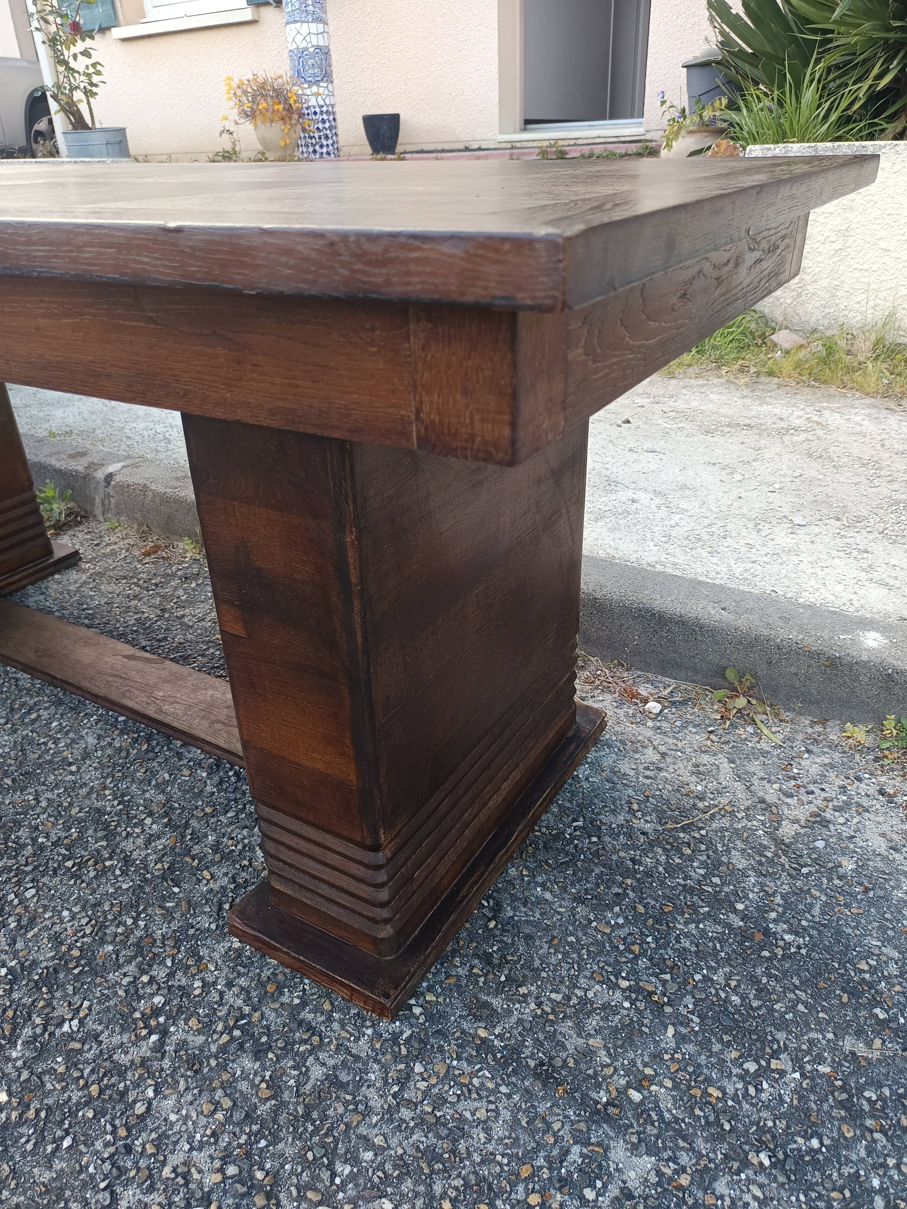Art Deco dining table in solid oak – in the style of Dudouyt
