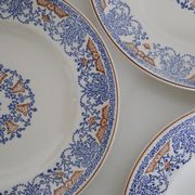 Set of 9 flat plates of Longwy Rouennais motif