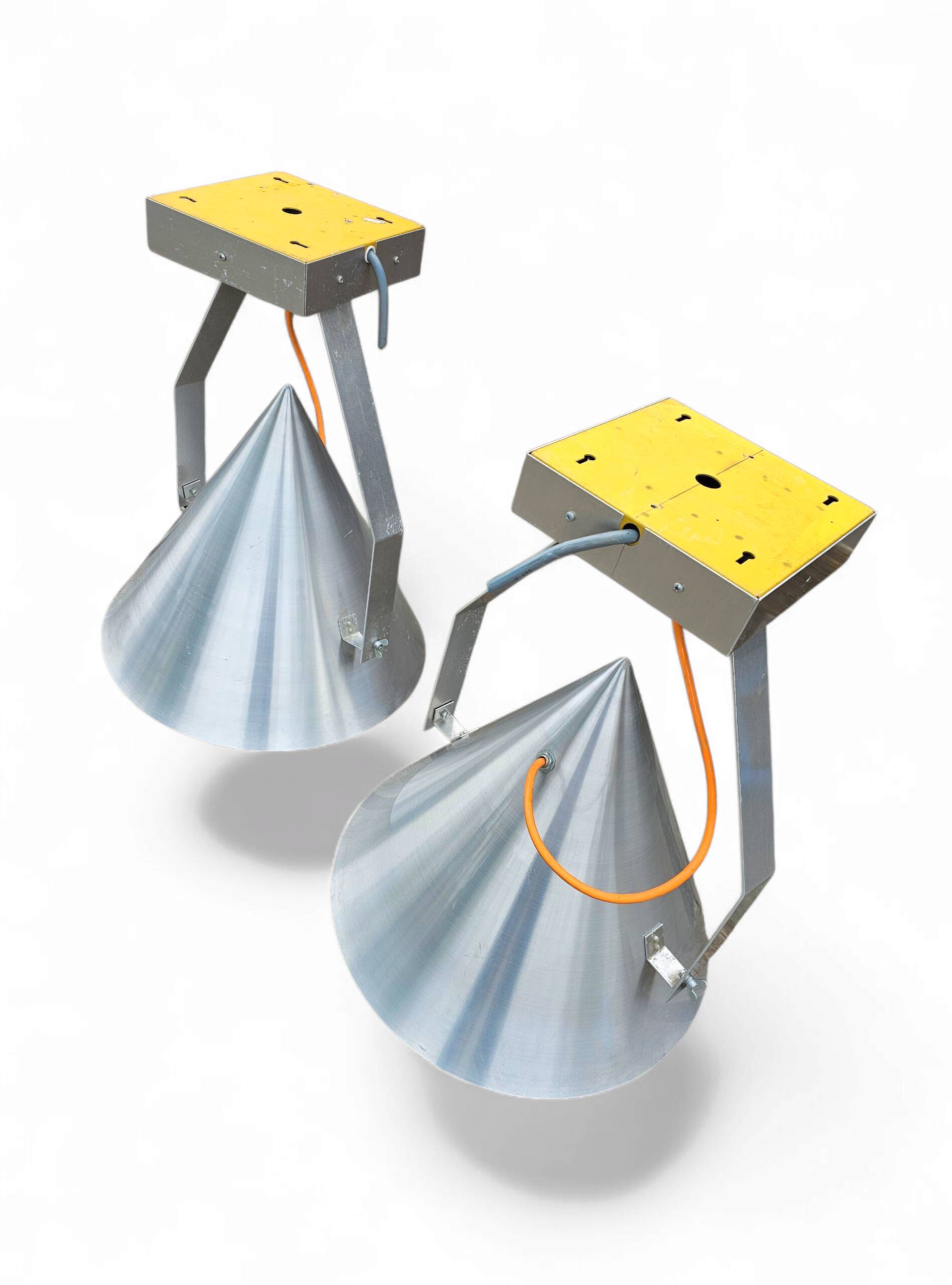 / Conical / Industrial Style Lamps /