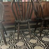 Set of 4 Windsor chairs