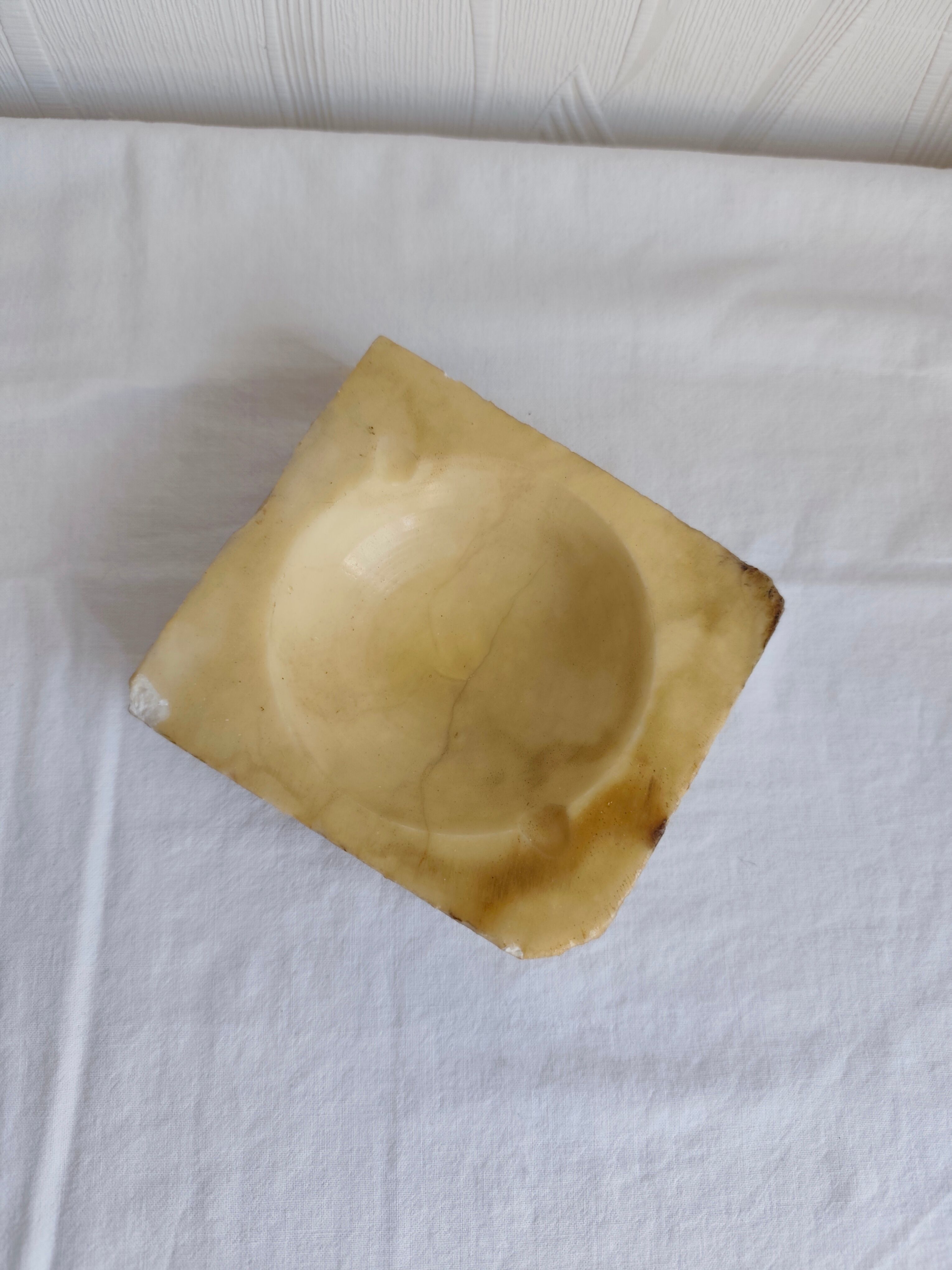 Pair of vintage ashtrays in genuine alabaster