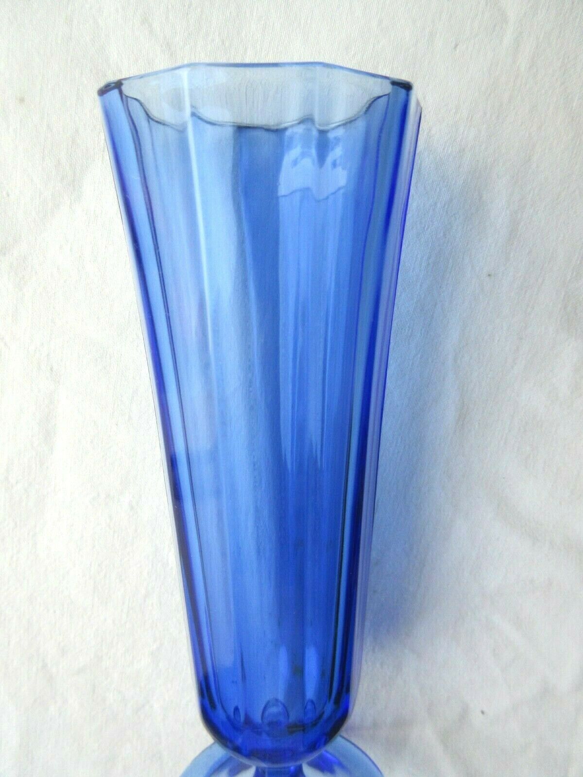 6 Art Deco champagne flutes blue glass cut from 10 flat ribs on peedouche