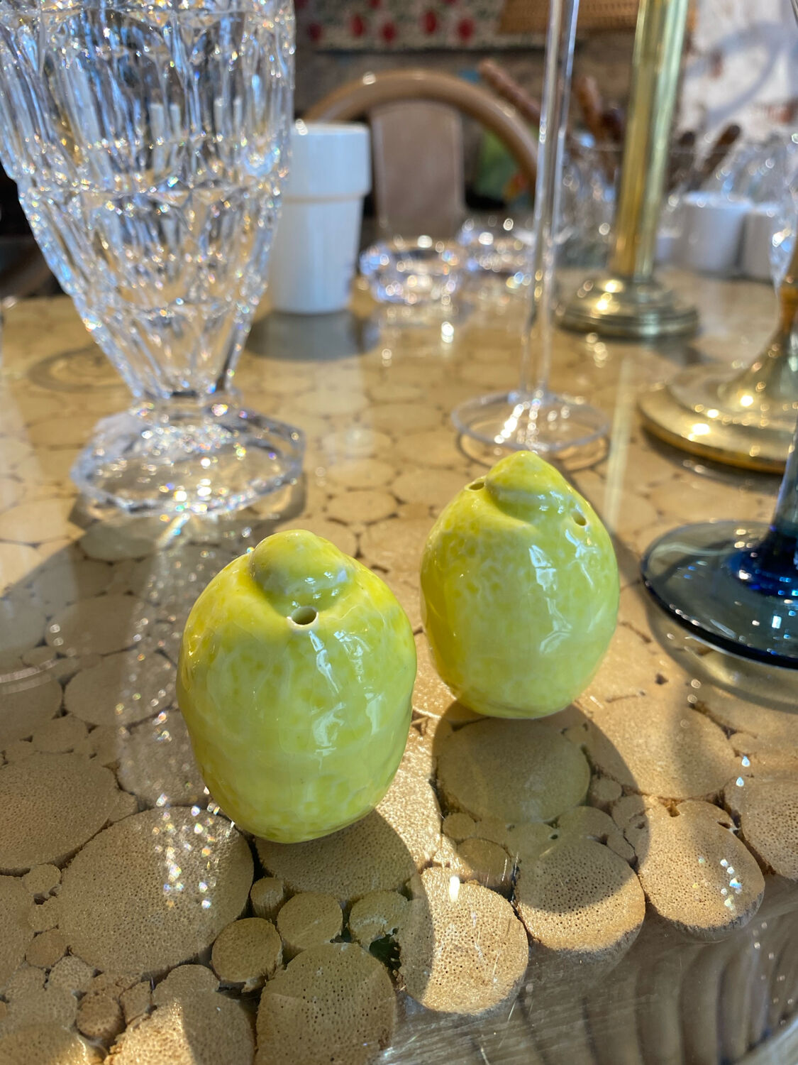 Salt and pepper lemon slip