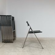 Chaises P08 pliantes par Justus Kolberg pour Tecno 1991