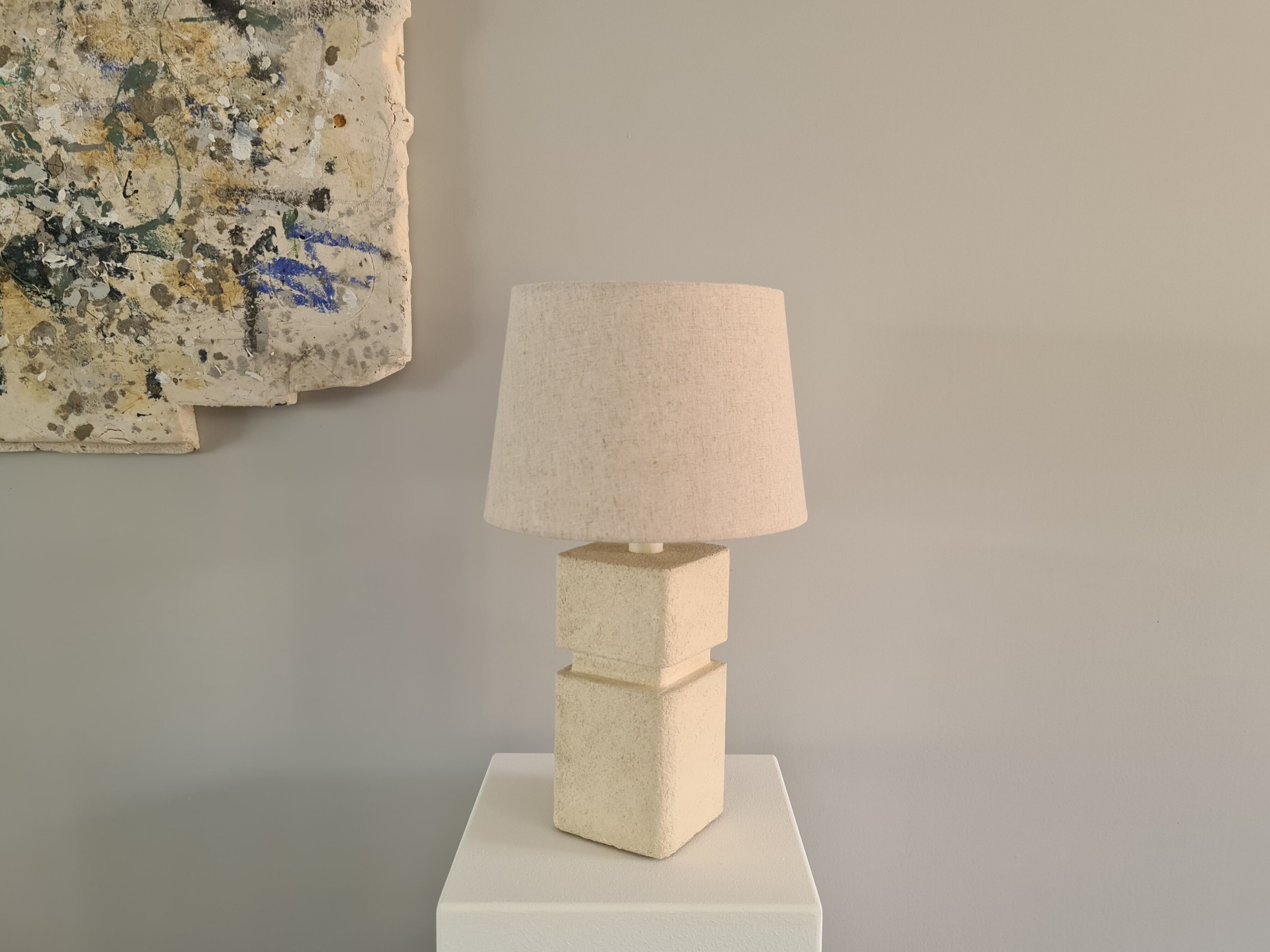 French sculpture lamp in white stone 60