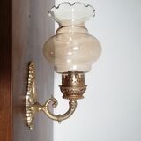Golden wall lamp