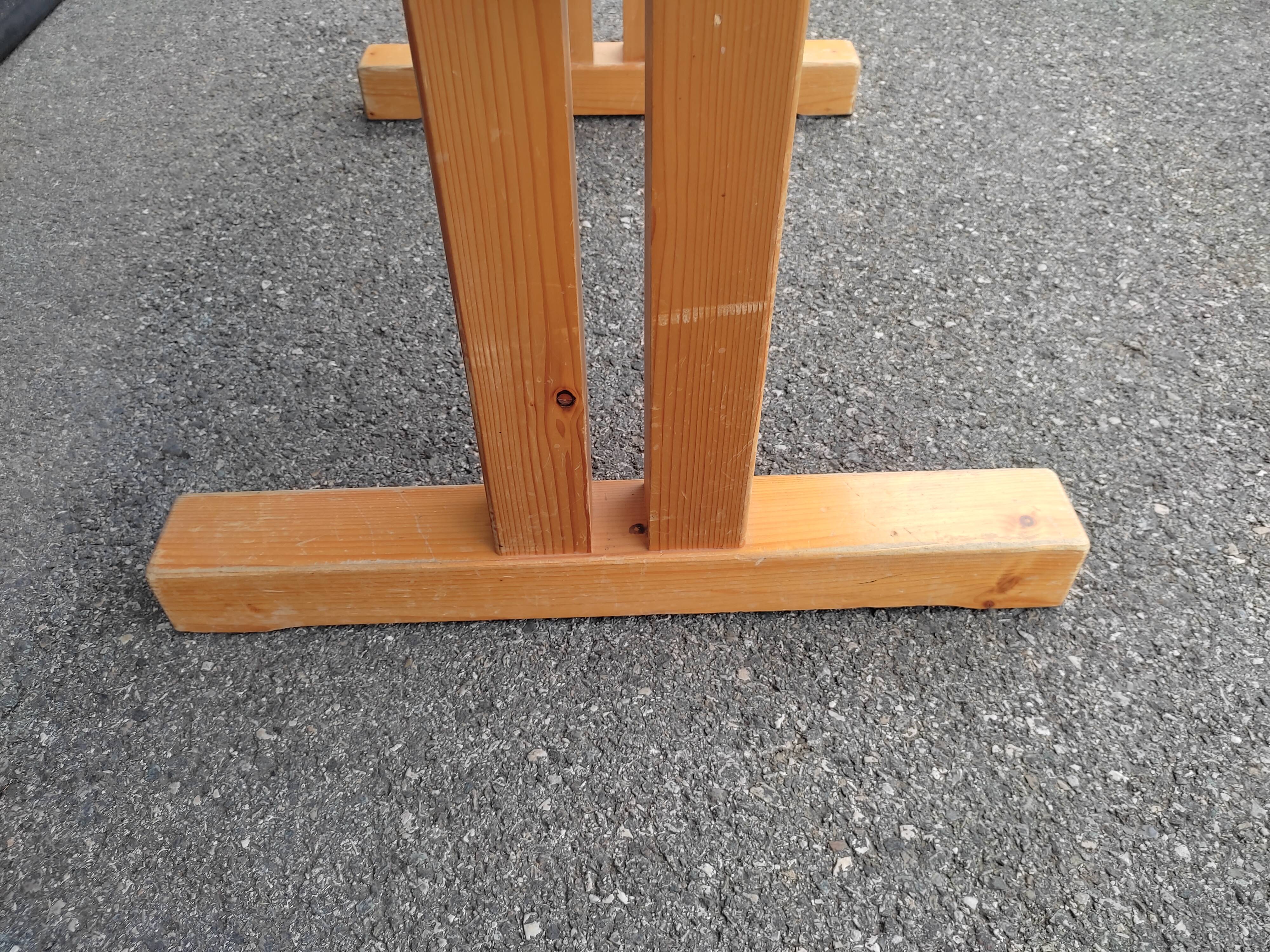 Table Charlotte Perriand