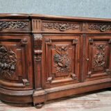 Half-moon style half-moon style sideboard Renaissance in solid walnut around 1850