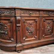 Half-moon style half-moon style sideboard Renaissance in solid walnut around 1850