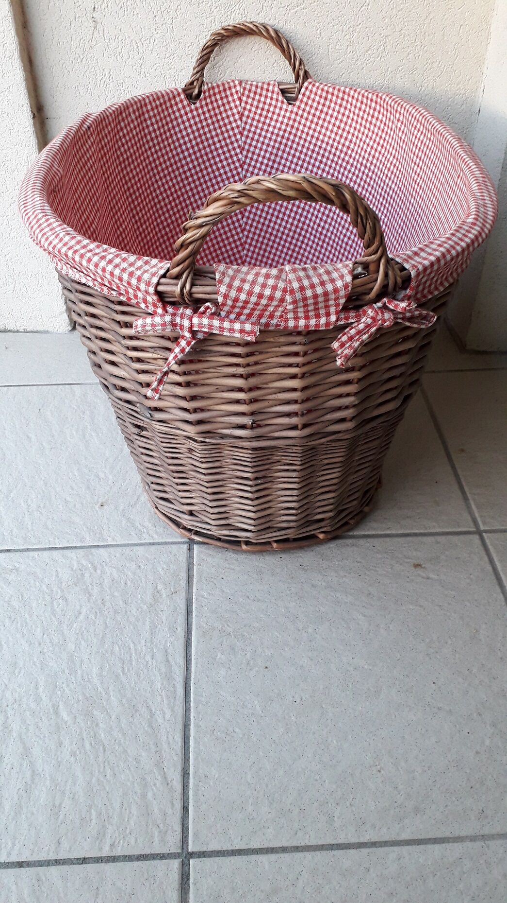 Panière à linge en osier