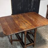 Gate leg table in oak