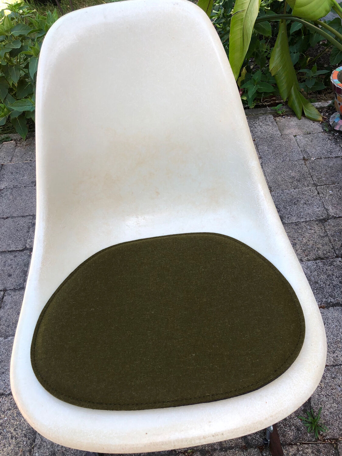 Pair of rocking chairs by Charles and Ray Eames for Herman Miller 1960