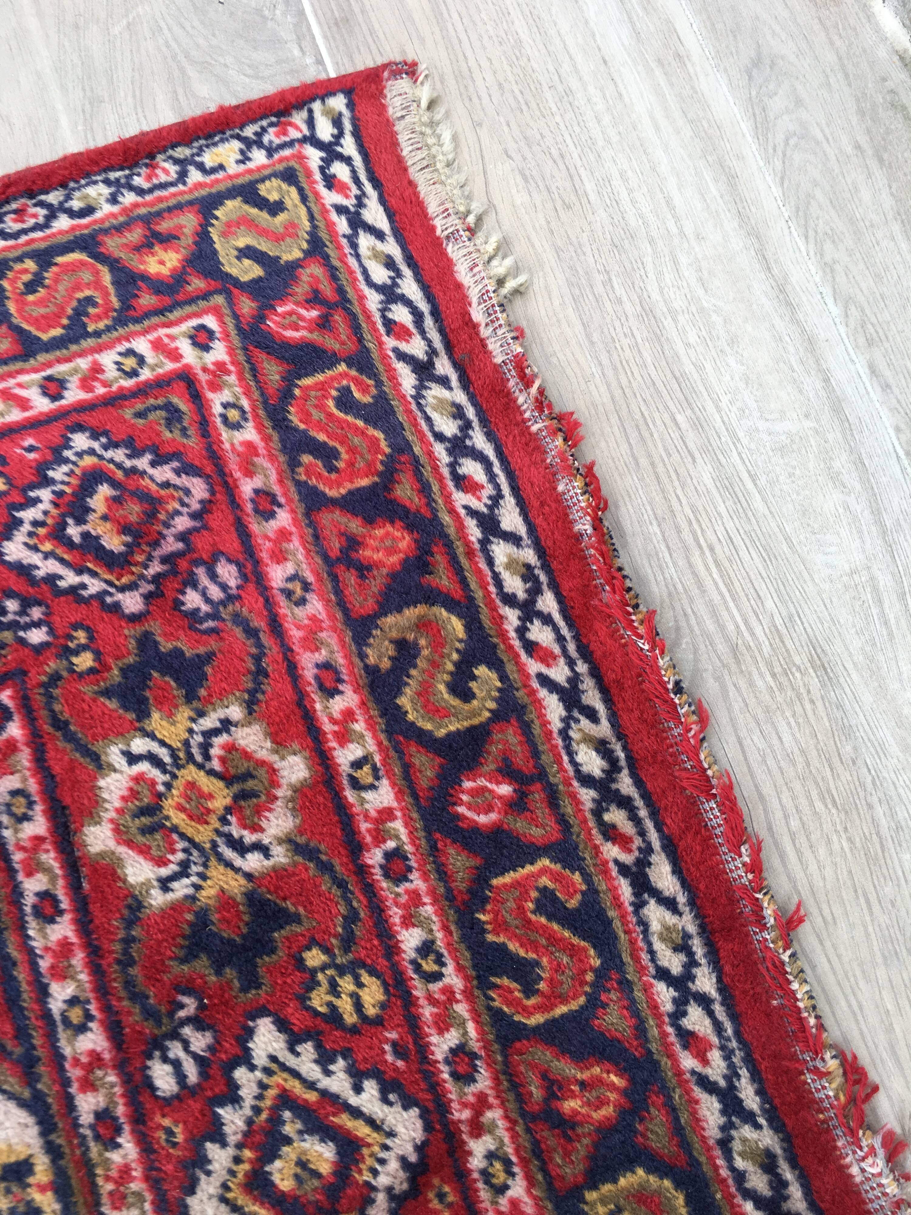 Sedan dot carpet 200x295cm