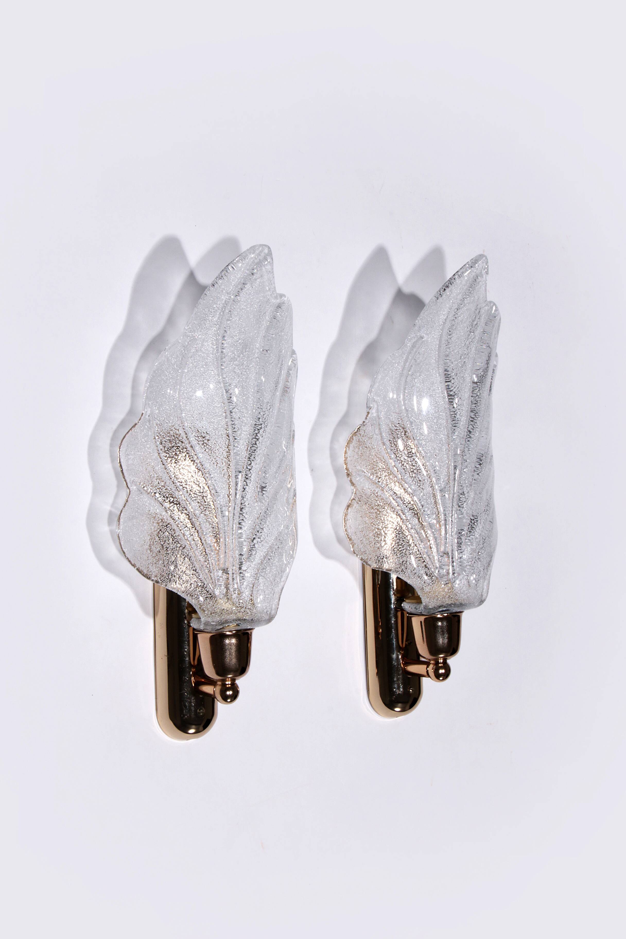Vintage Murano glass wall lamp leaf shape set of 2 - Italy 1970